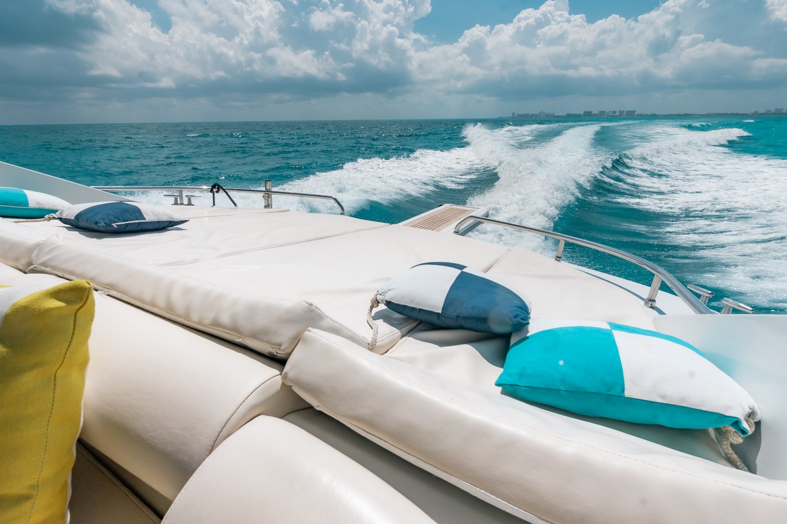 Pershing 45 in Cancún photo 5