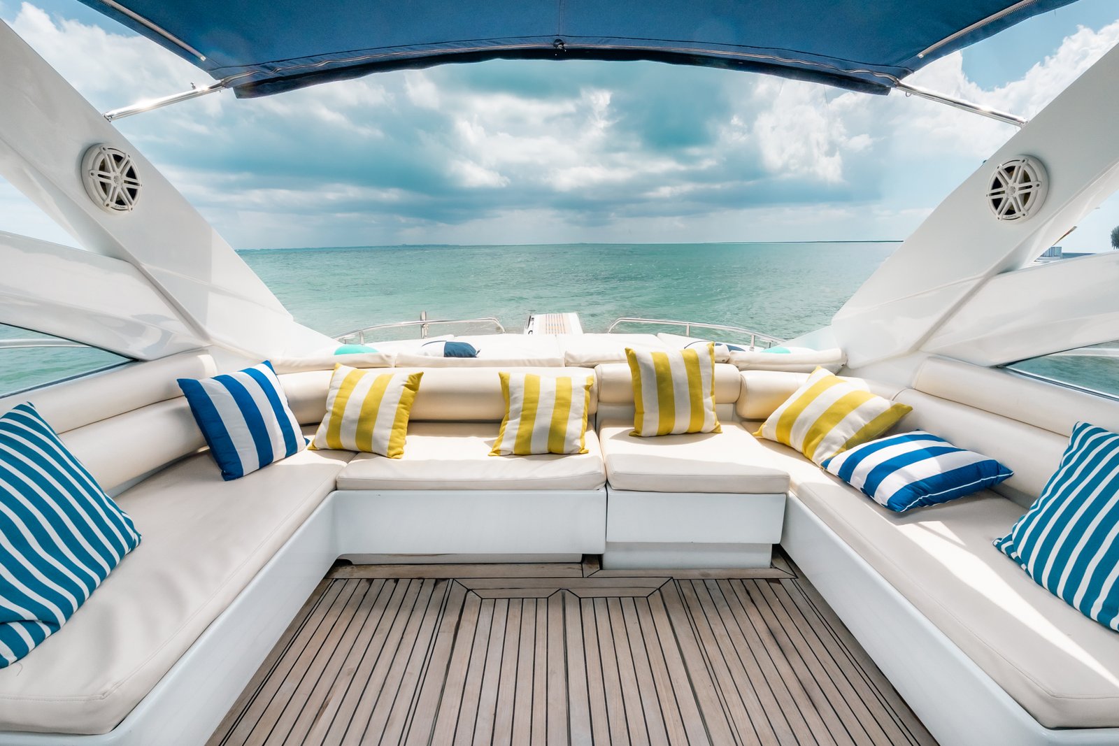 Pershing 45 in Cancún photo 17