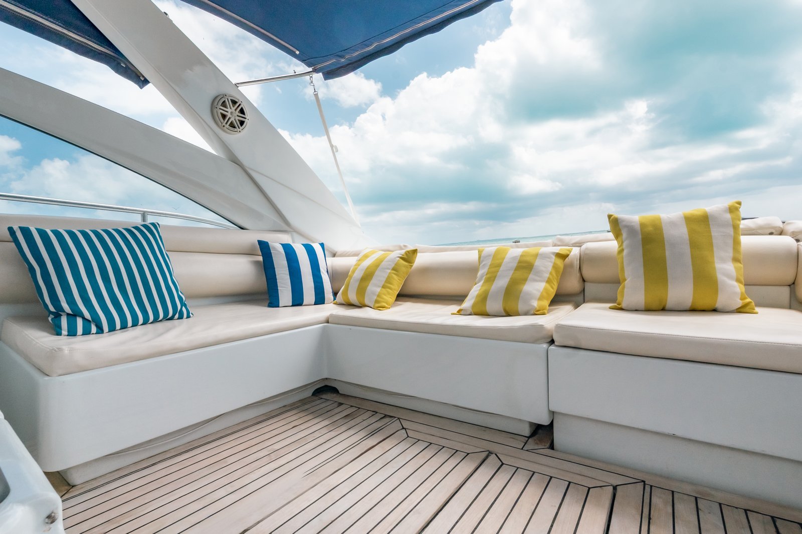Pershing 45 in Cancún photo 18