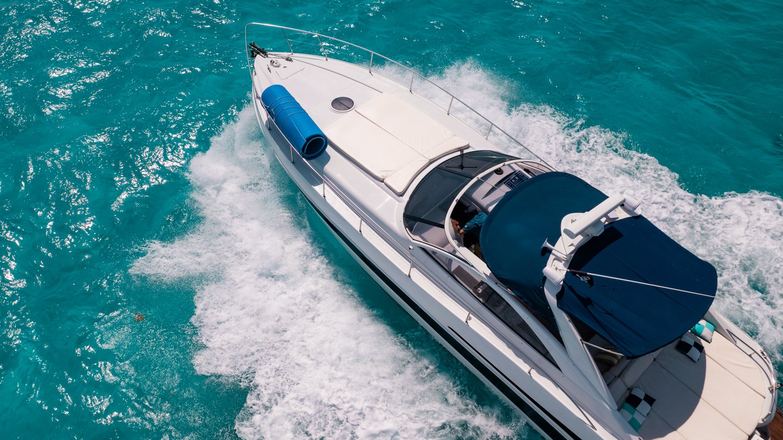 Pershing 45 in Cancún photo 6