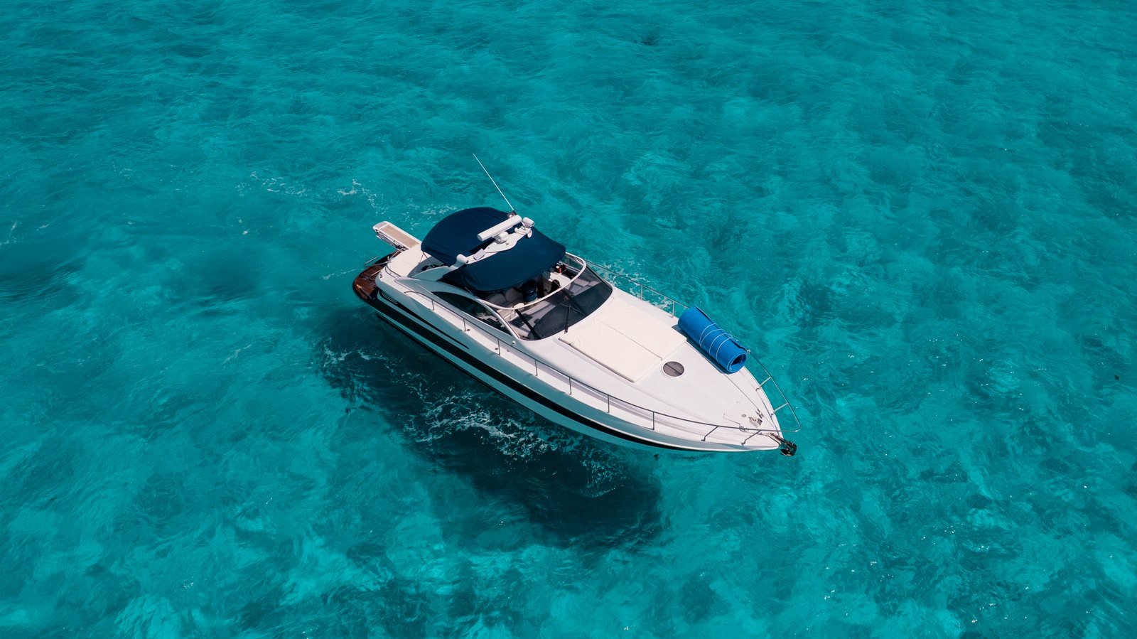 Pershing 45 in Cancún photo 20